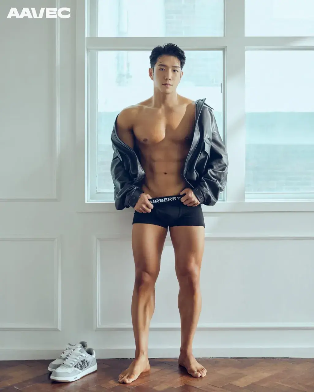 หนุ่มเกาหลีงานดี มีวาร์ป ( IG : yundooydy )