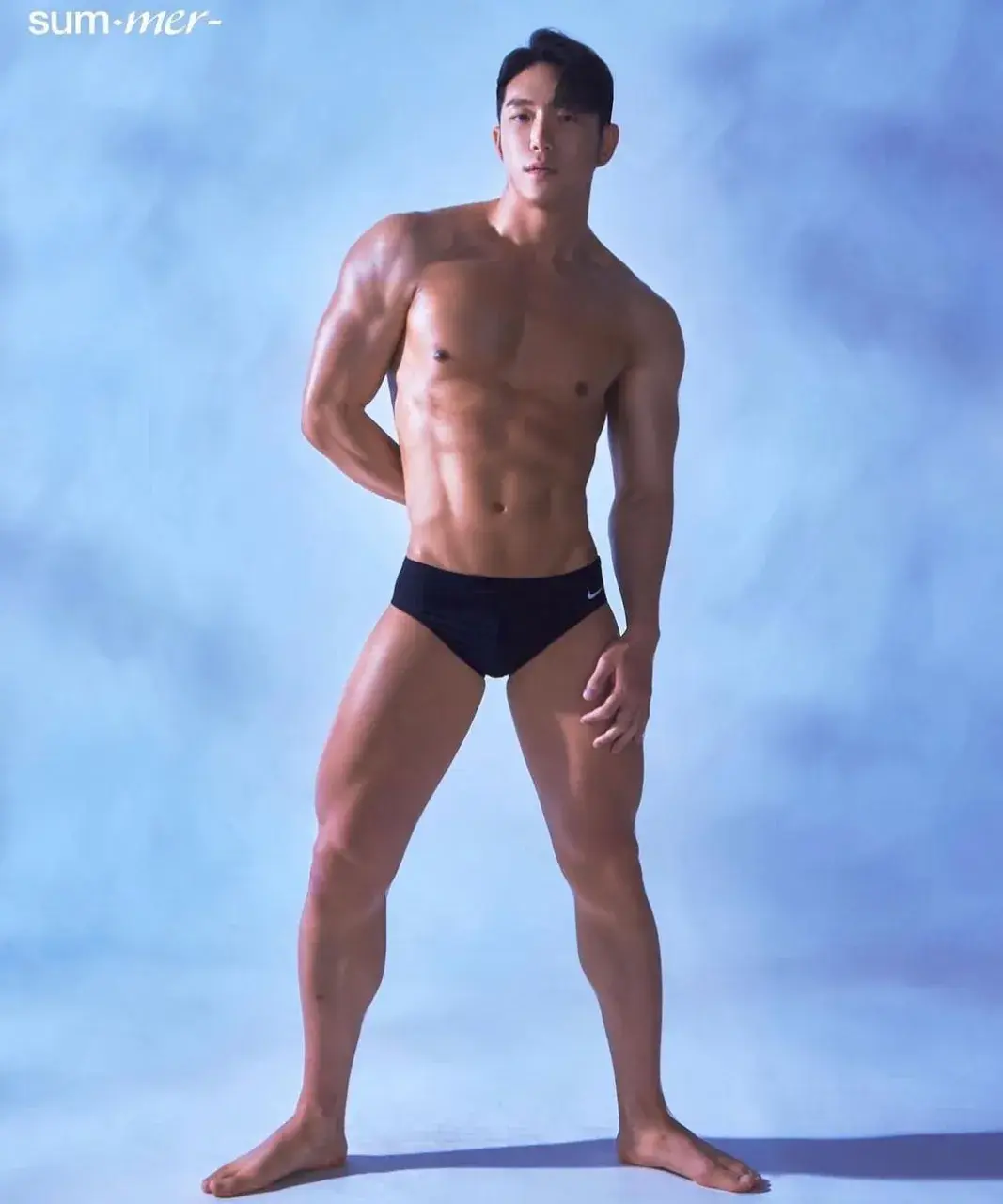 หนุ่มเกาหลีงานดี มีวาร์ป ( IG : yundooydy )