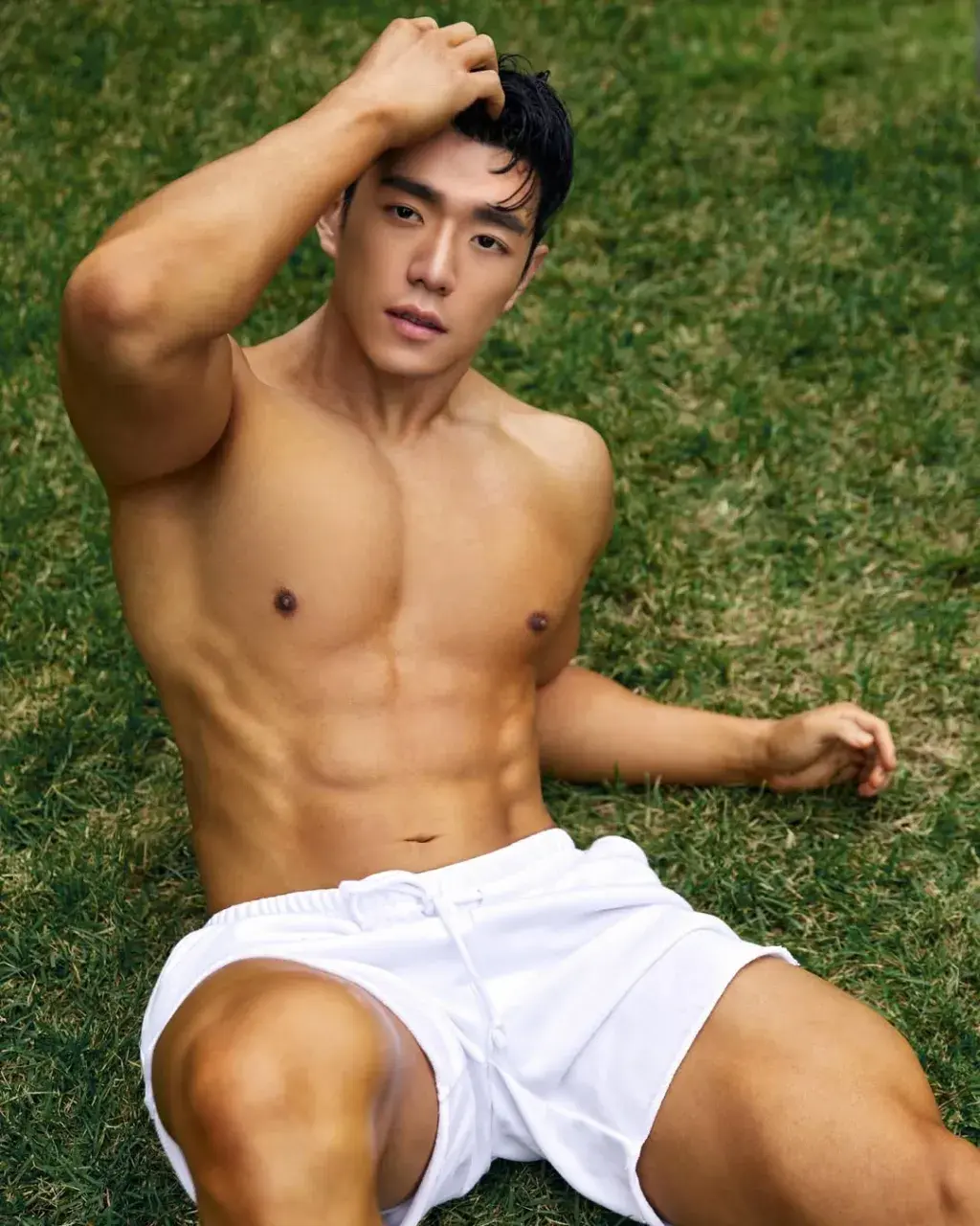 หนุ่มเกาหลีงานดี มีวาร์ป ( IG : yundooydy )