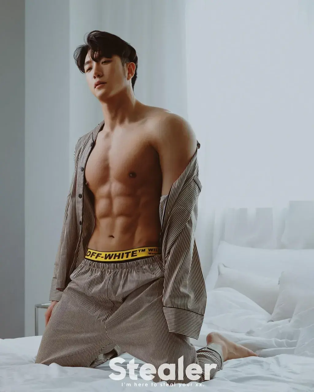 หนุ่มเกาหลีงานดี มีวาร์ป ( IG : yundooydy )