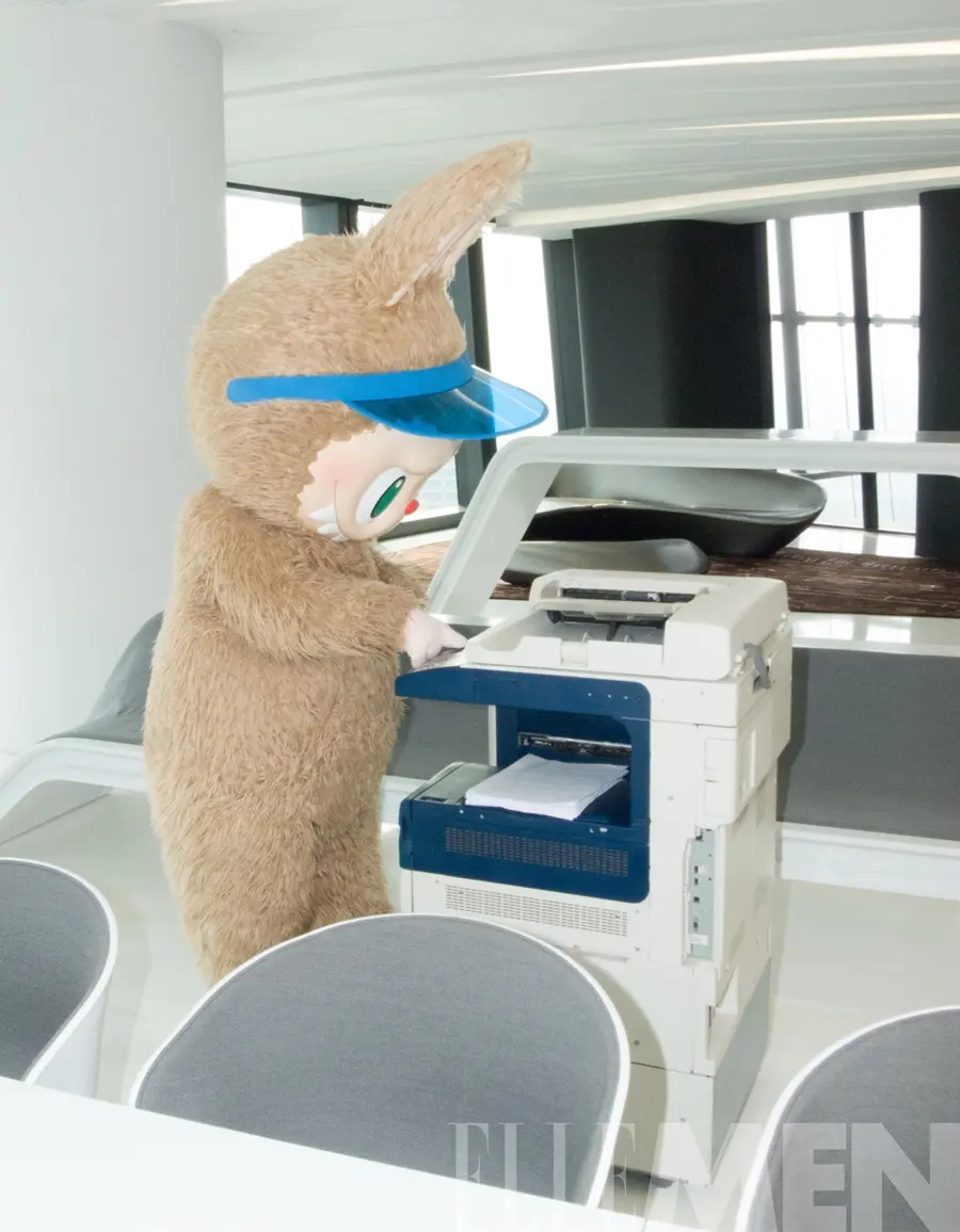 Labubu-Zimomo @ ELLEMEN China September 2025