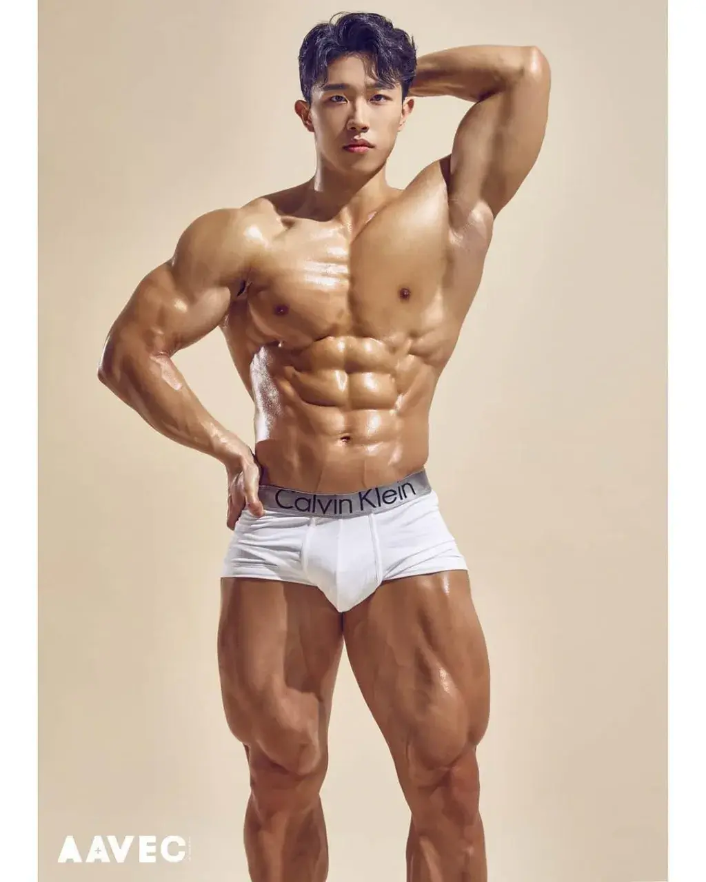 หนุ่มเกาหลีงานดี มีวาร์ป ( IG : jjuntime )