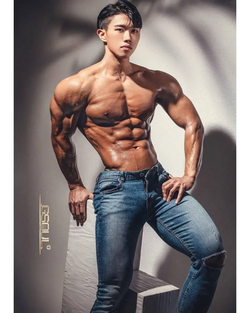 หนุ่มเกาหลีงานดี มีวาร์ป ( IG : jjuntime )