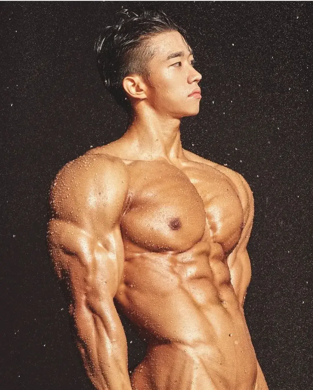 หนุ่มเกาหลีงานดี มีวาร์ป ( IG : jjuntime )