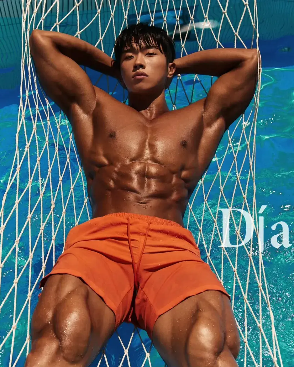 หนุ่มเกาหลีงานดี มีวาร์ป ( IG : jjuntime )