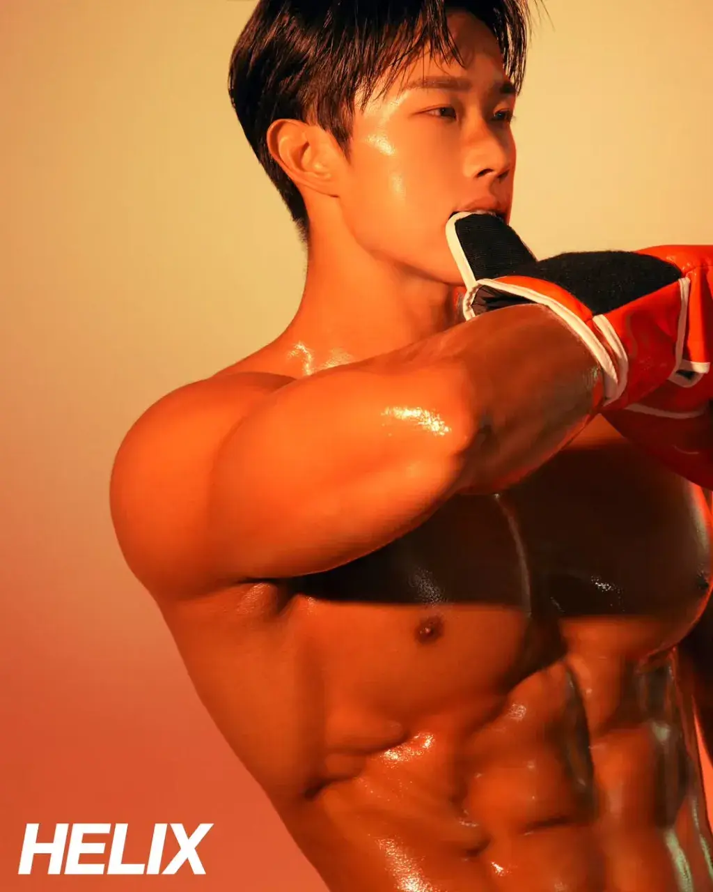 หนุ่มเกาหลีงานดี มีวาร์ป ( IG : jjuntime )