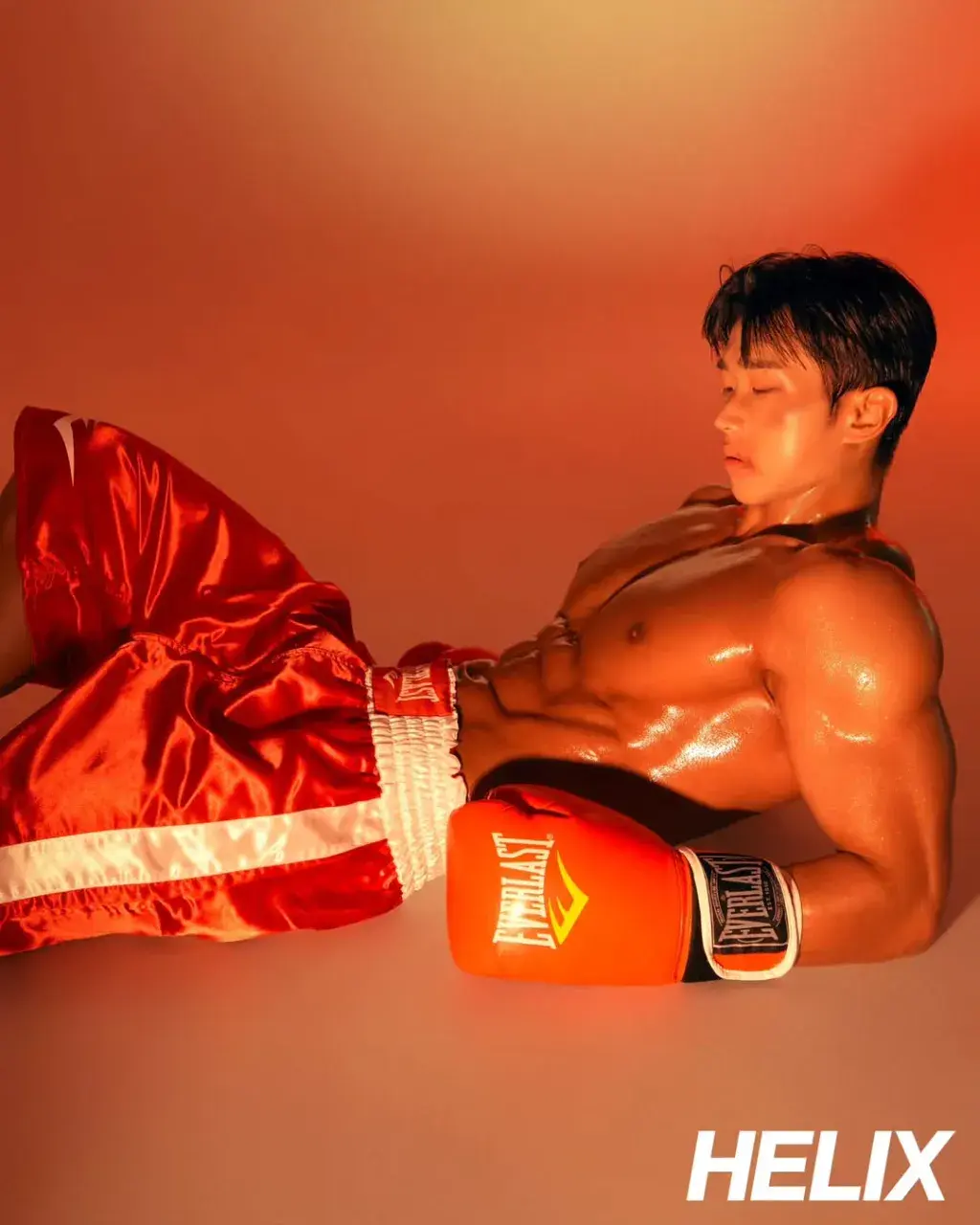 หนุ่มเกาหลีงานดี มีวาร์ป ( IG : jjuntime )