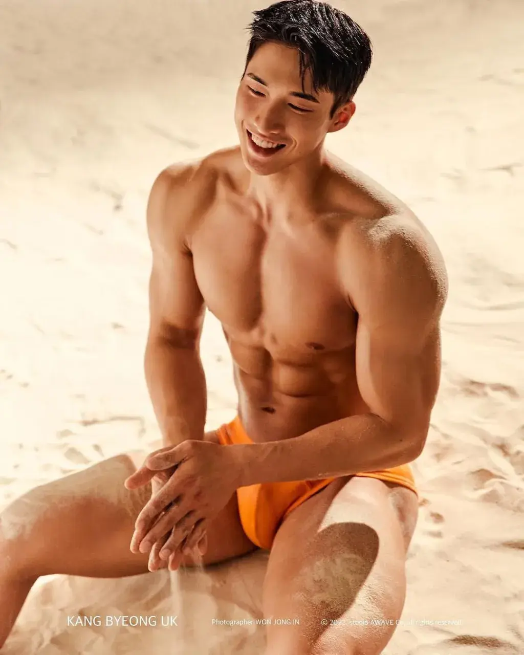 หนุ่มเกาหลีงานดี มีวาร์ป ( IG : b_ukk )