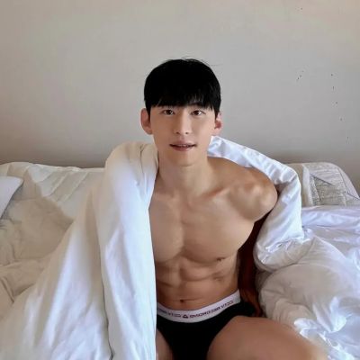 หนุ่มเกาหลีงานดี มีวาร์ป ( IG : its._.limless )