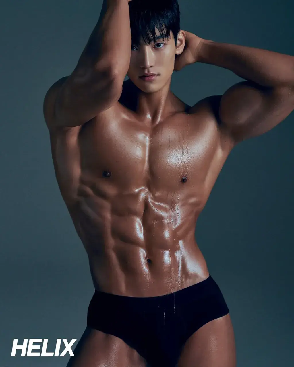 หนุ่มเกาหลีงานดี มีวาร์ป ( IG : samde_5back )