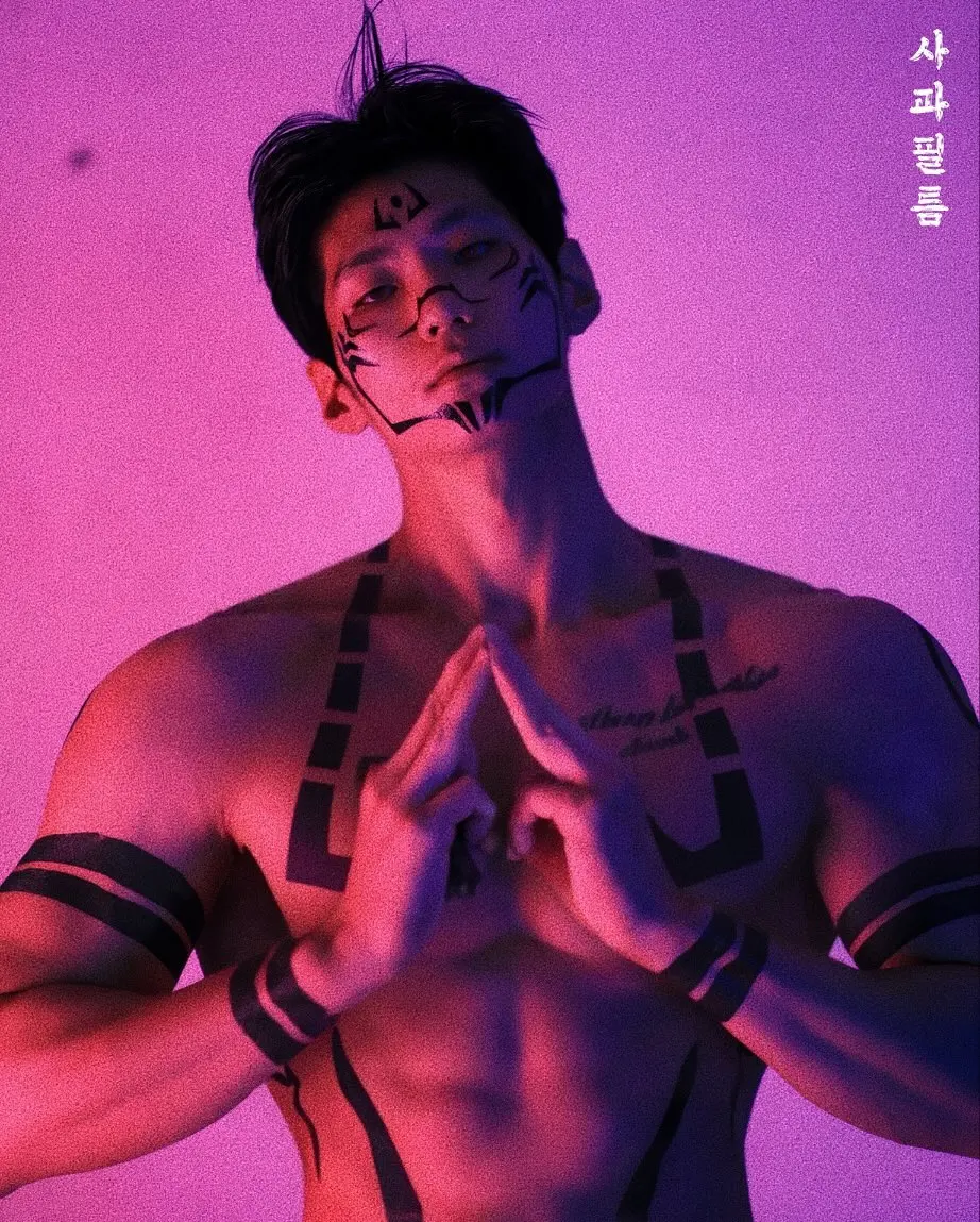 หนุ่มเกาหลีงานดี มีวาร์ป ( IG : qkrgktkxks )