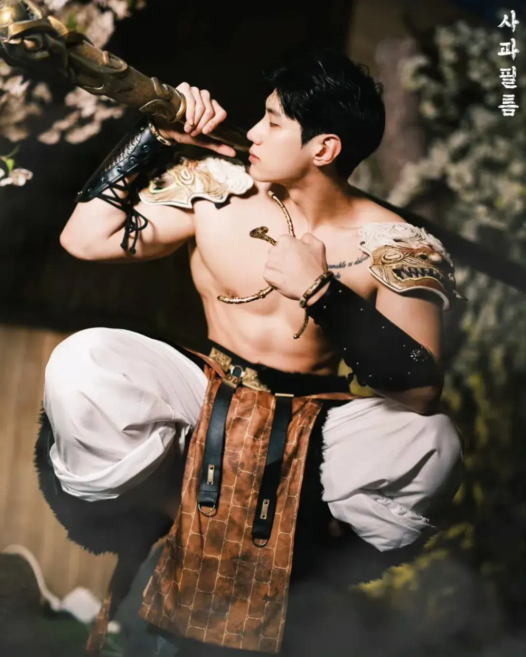 หนุ่มเกาหลีงานดี มีวาร์ป ( IG : qkrgktkxks )