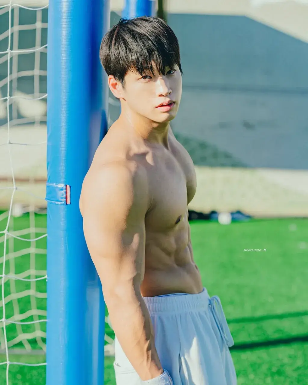 หนุ่มเกาหลีงานดี มีวาร์ป ( IG : 1f_okey )