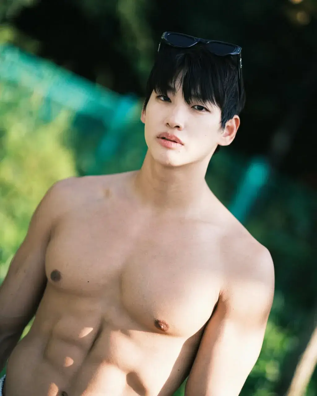 หนุ่มเกาหลีงานดี มีวาร์ป ( IG : 1f_okey )