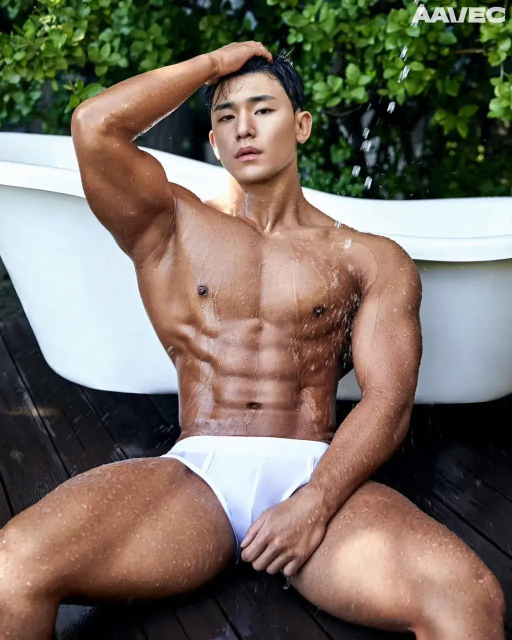 หนุ่มเกาหลีงานดี มีวาร์ป ( IG : classic___sun )