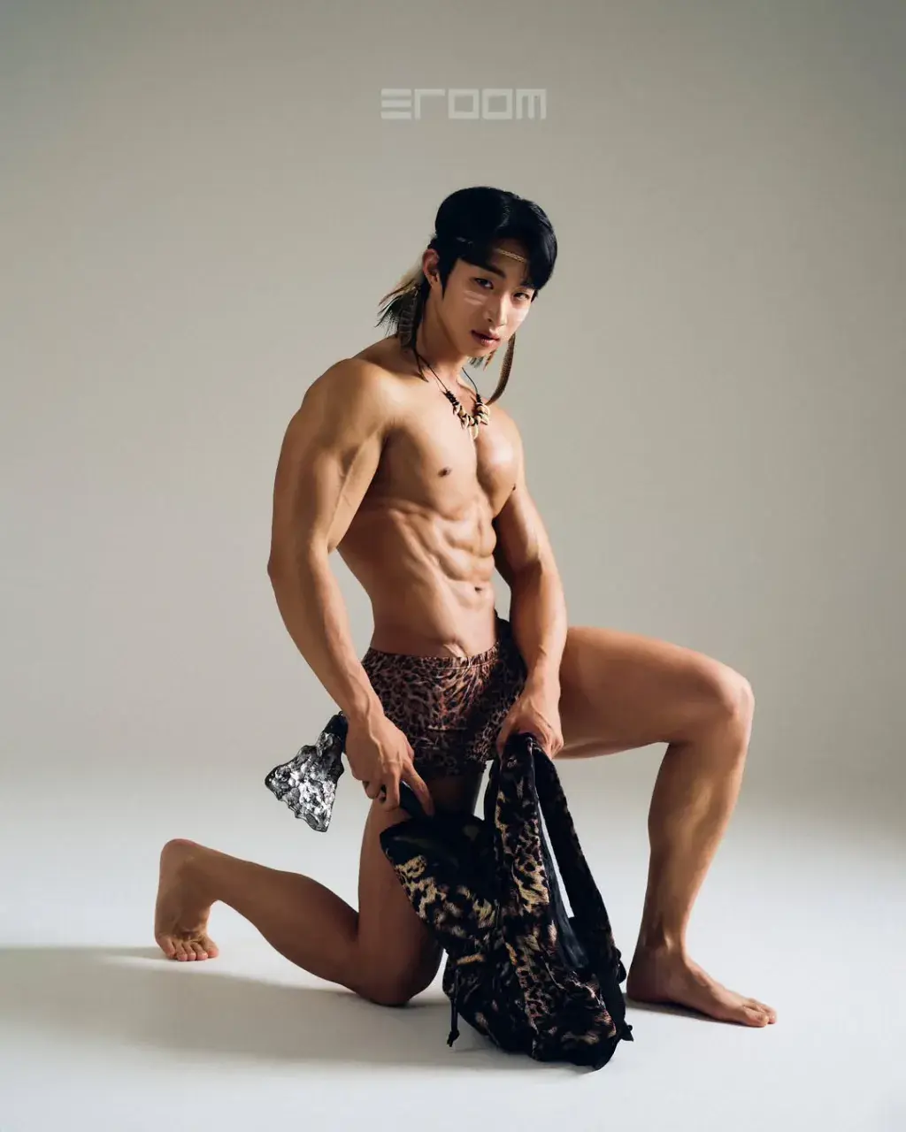 หนุ่มเกาหลีงานดี มีวาร์ป ( IG : ____t_o_p____ )