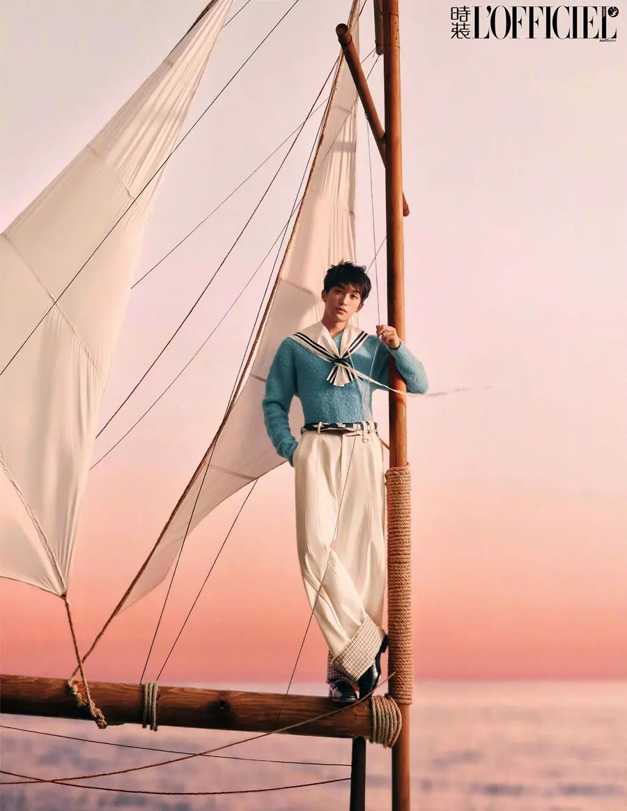 Huang Zihongfan @ L’OFFICIEL China August 2025