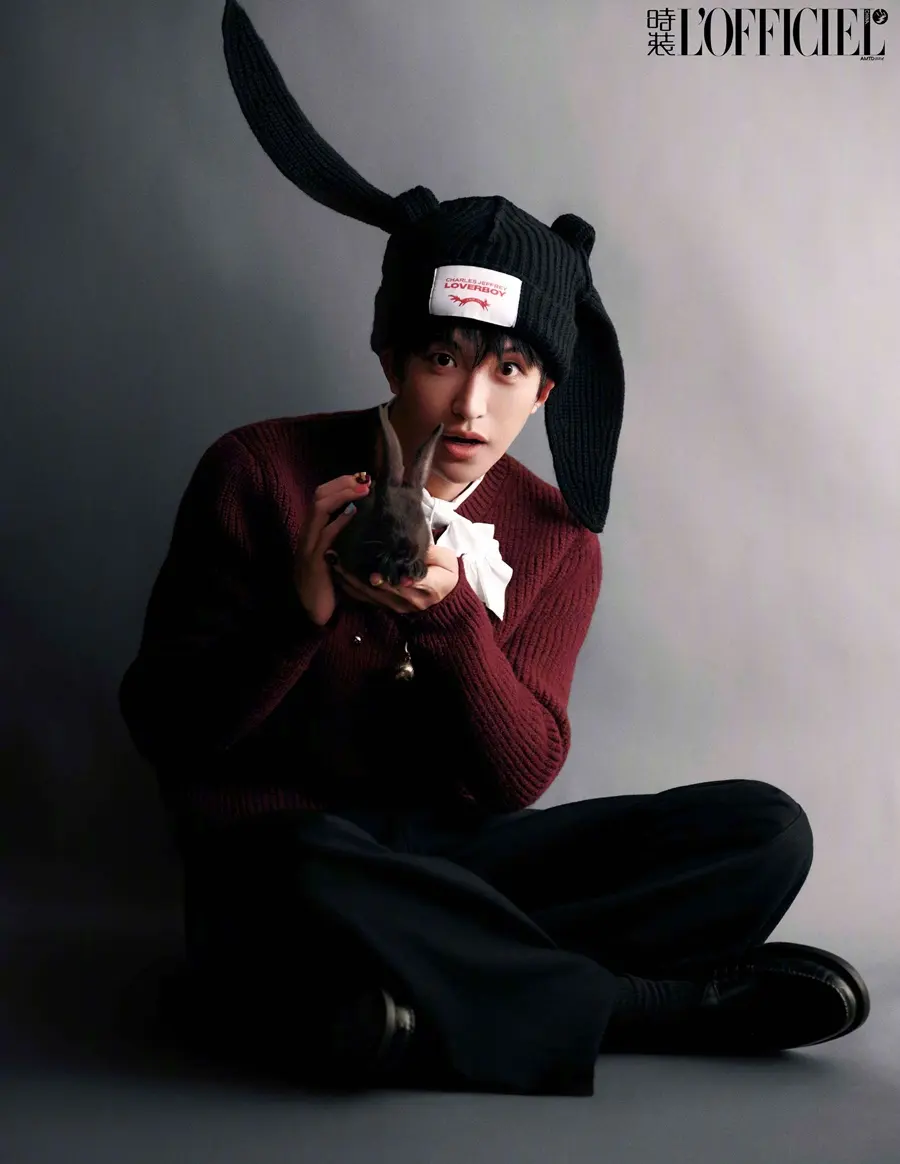 Huang Zihongfan @ L’OFFICIEL China August 2025