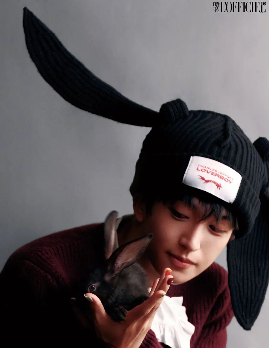 Huang Zihongfan @ L’OFFICIEL China August 2025