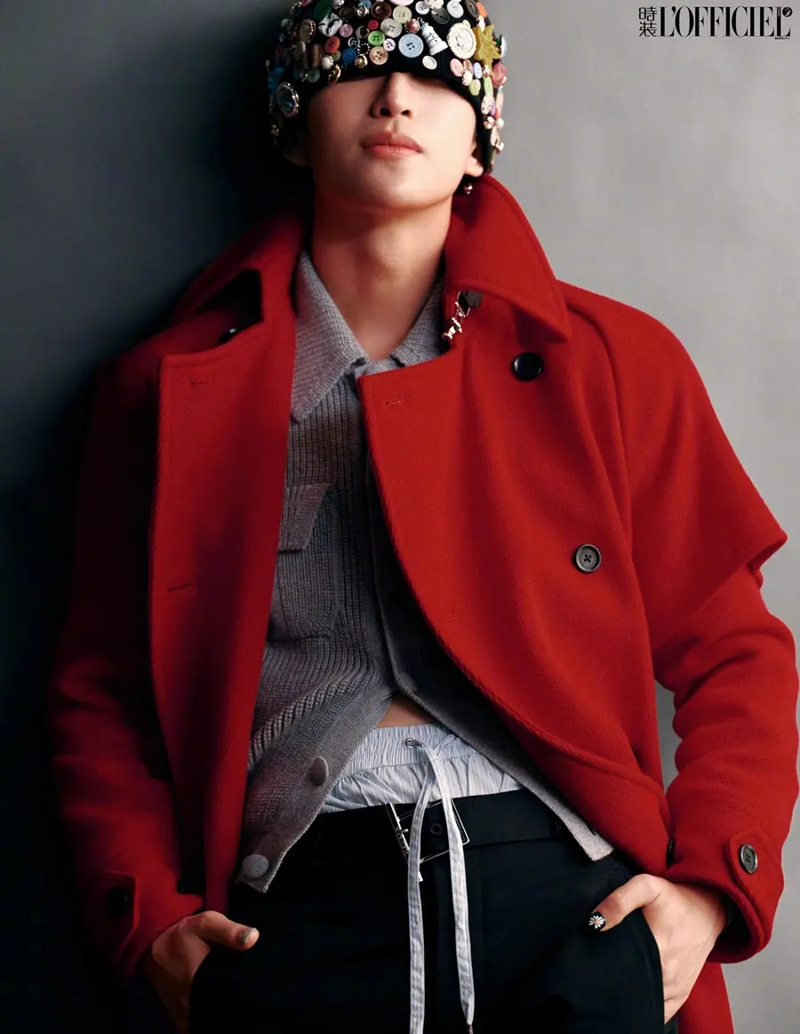 Huang Zihongfan @ L’OFFICIEL China August 2025