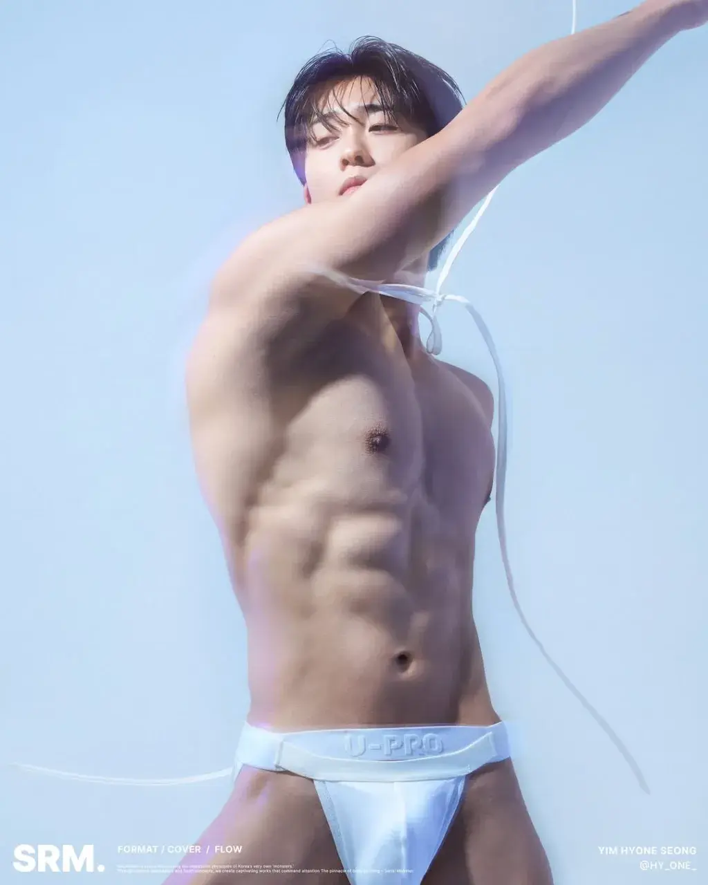 หนุ่มเกาหลีงานดี มีวาร์ป ( IG : hy_one_ )