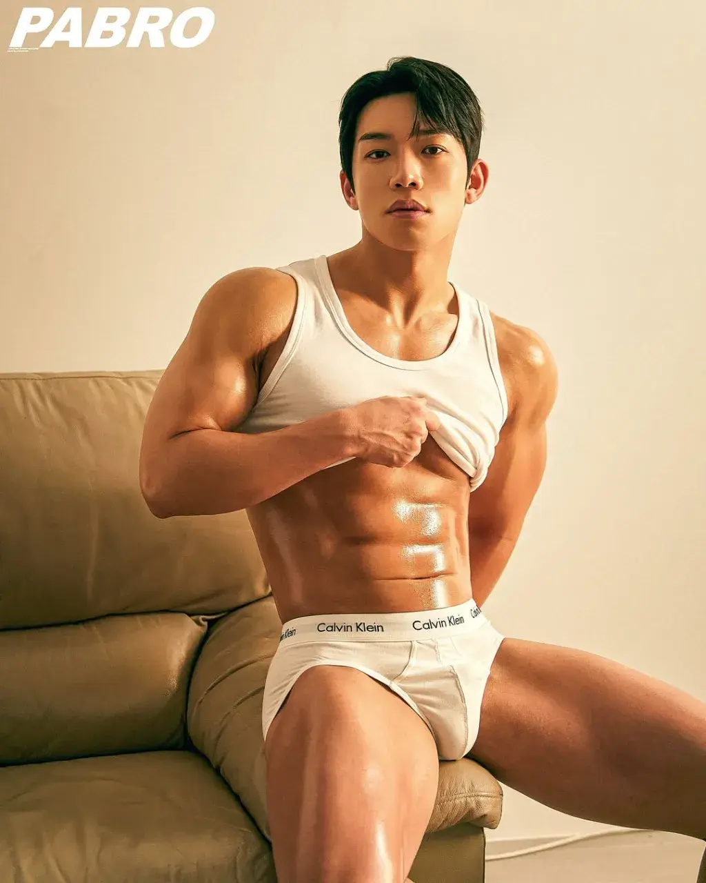 หนุ่มเกาหลีงานดี มีวาร์ป ( IG : dragonjju )