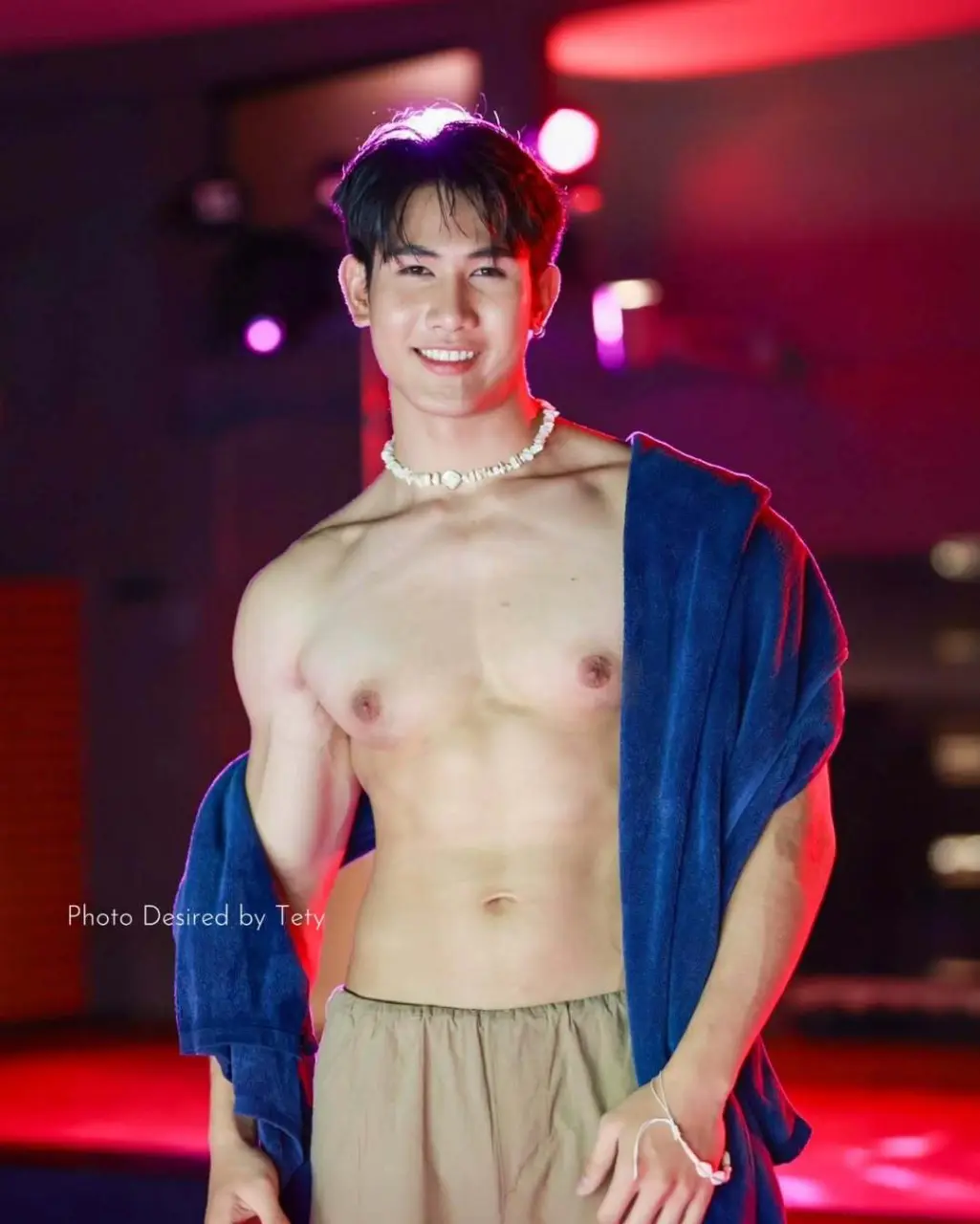 Cool GUY : Phacharaphon Suksamran