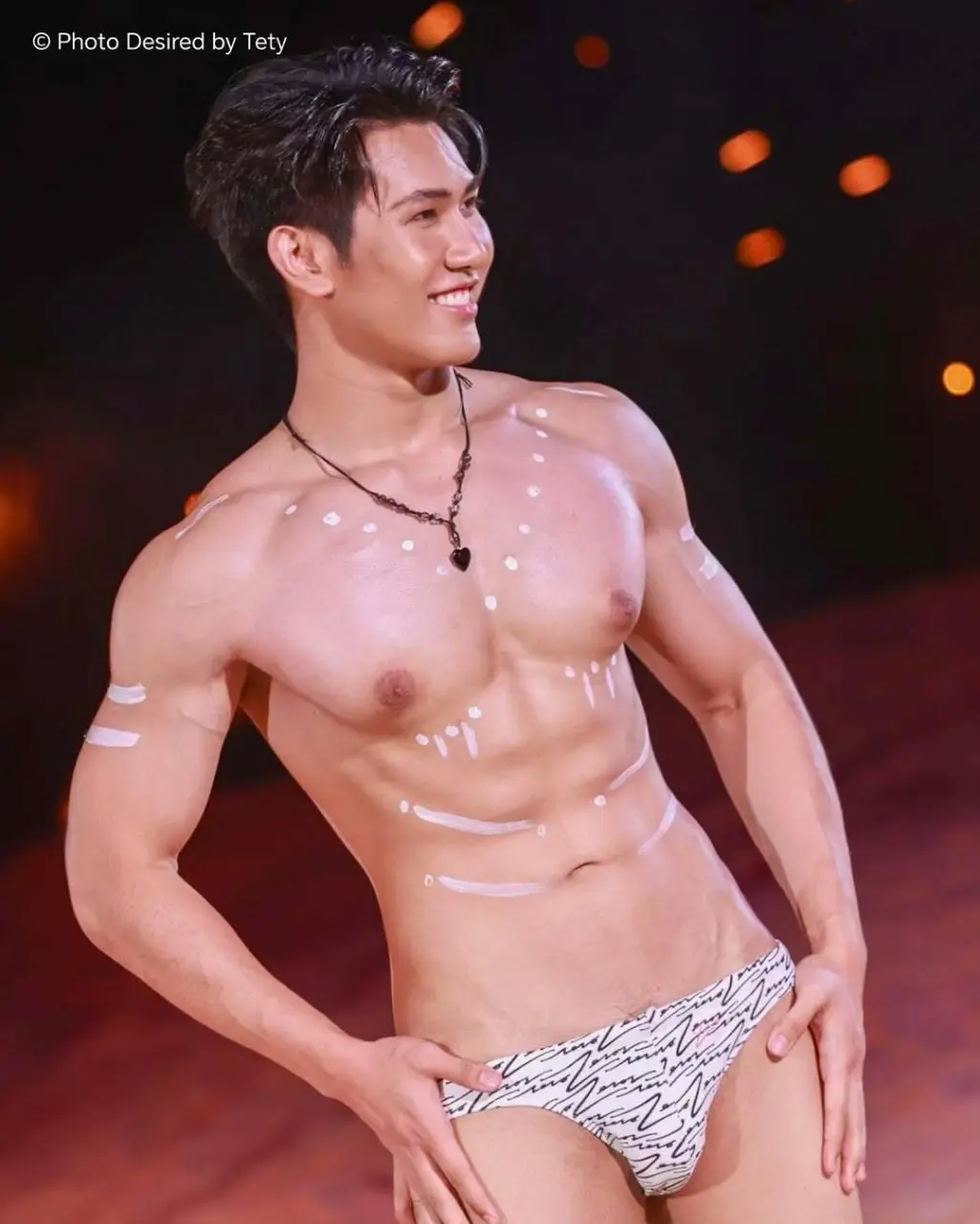 Cool GUY : Phacharaphon Suksamran