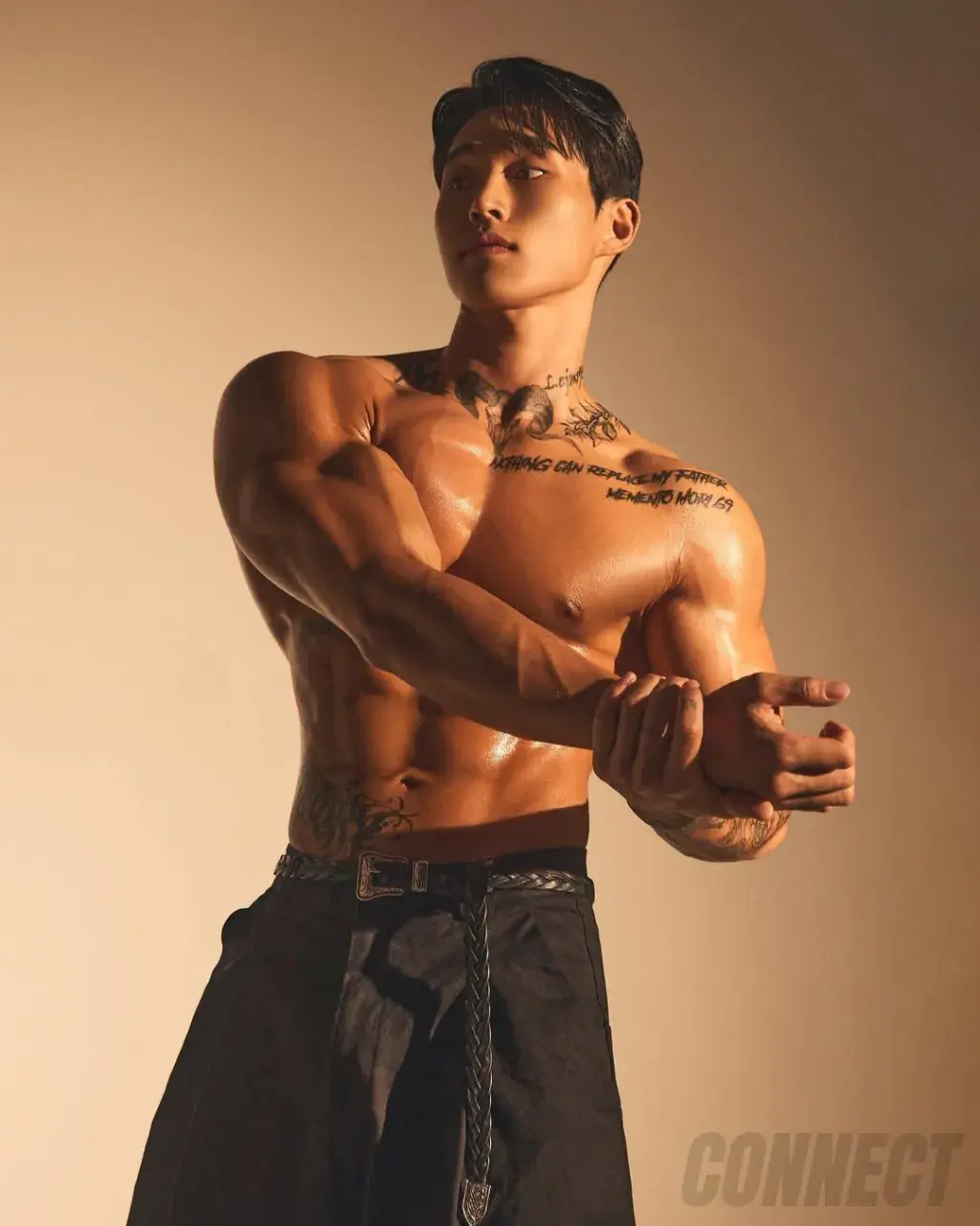 หนุ่มเกาหลีงานดี มีวาร์ป ( IG : lim_yolo_ )