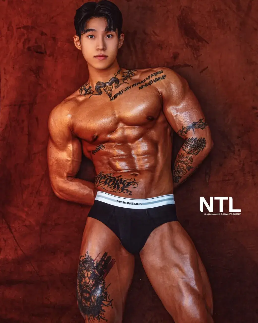 หนุ่มเกาหลีงานดี มีวาร์ป ( IG : lim_yolo_ )