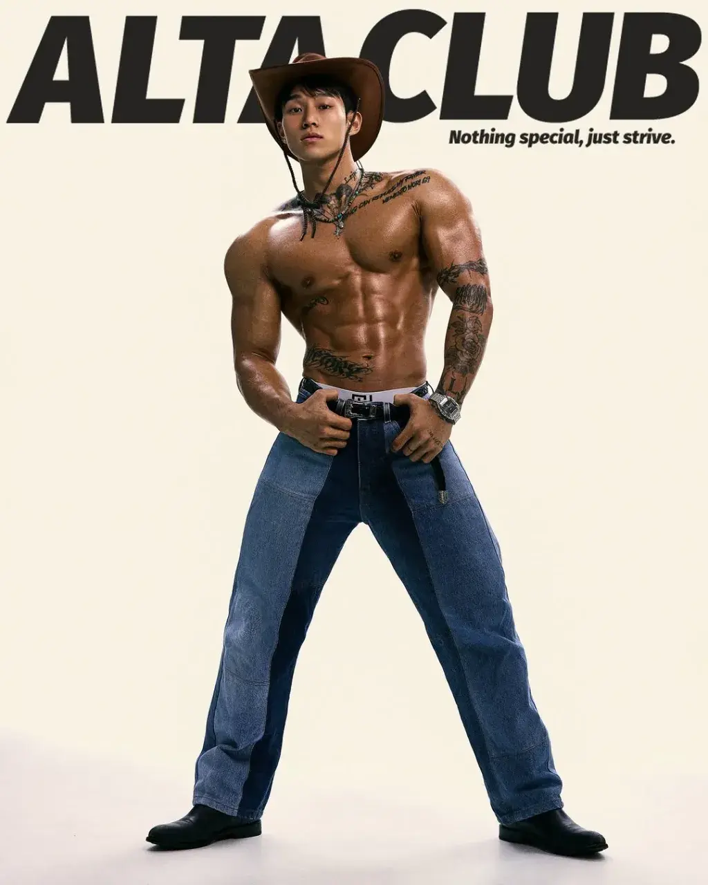 หนุ่มเกาหลีงานดี มีวาร์ป ( IG : lim_yolo_ )