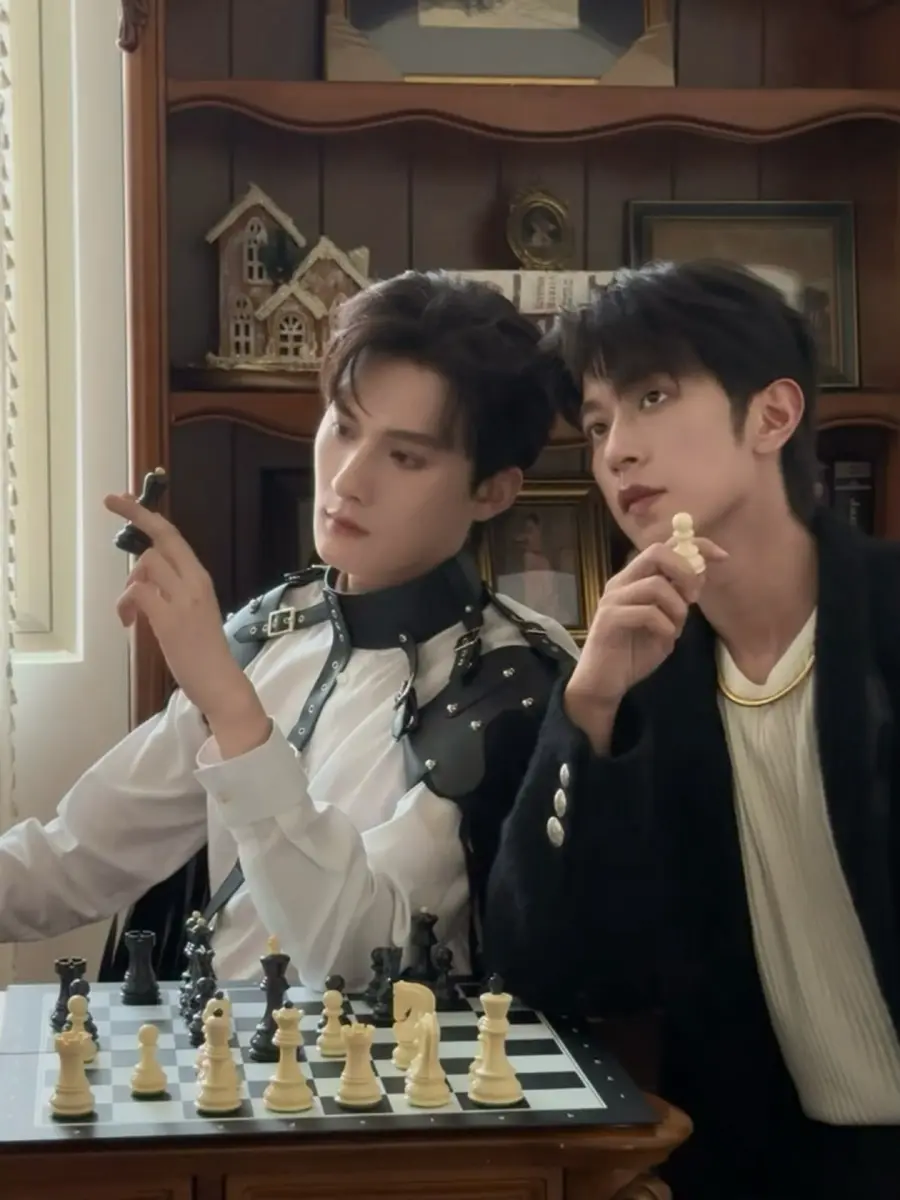 Jiang Heng & Li Pei En @ Schön! China September 2025