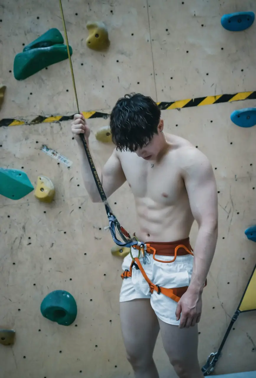 ถอดโชว์เรือนร่าง 2946