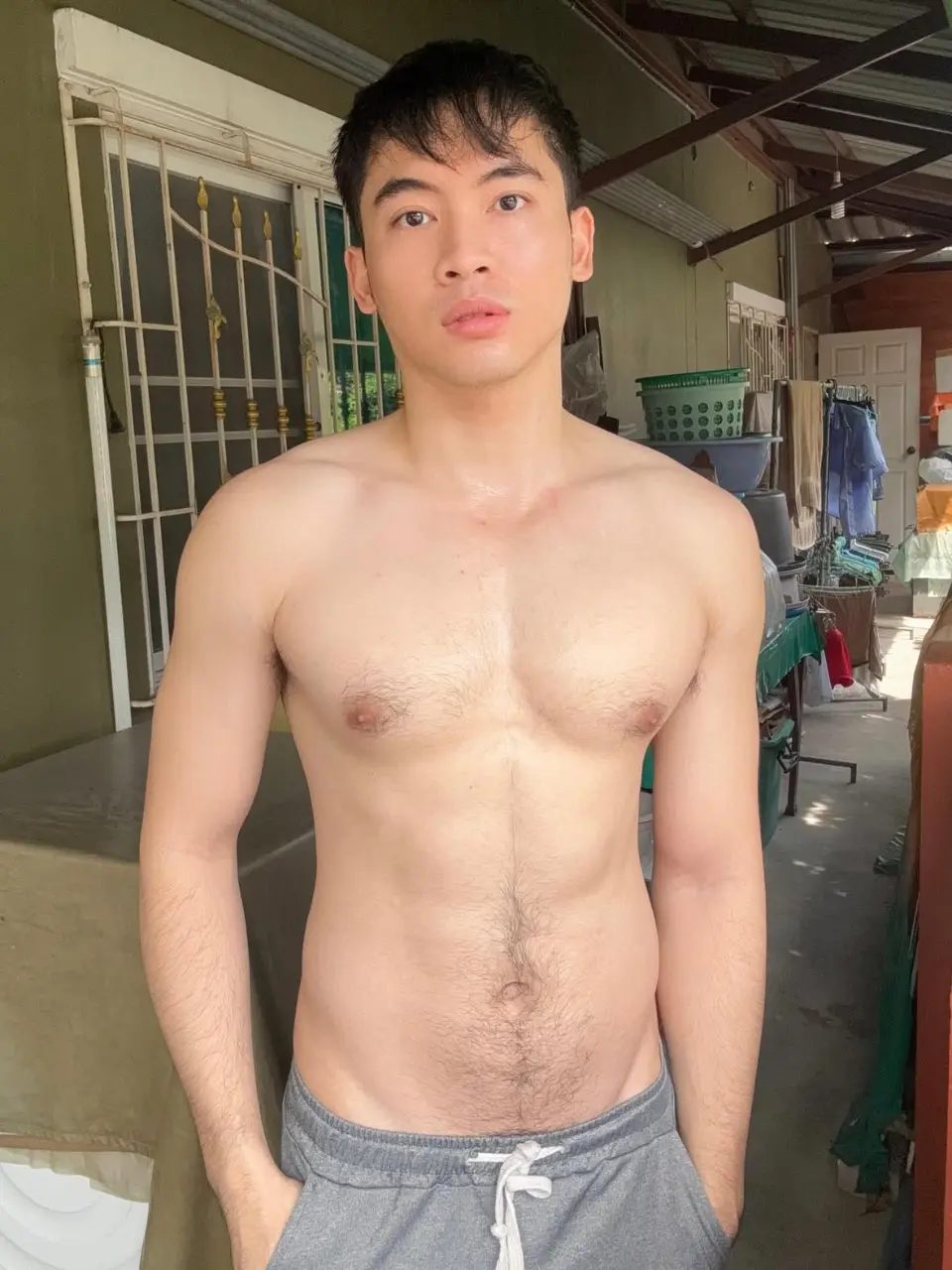 ถอดโชว์เรือนร่าง 2947