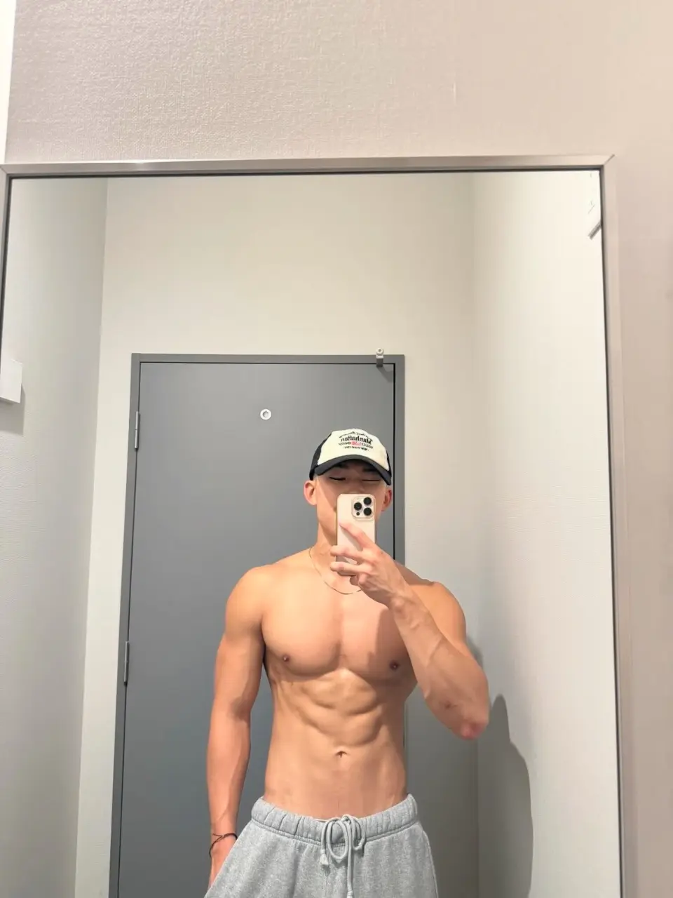 ถอดโชว์เรือนร่าง 2947