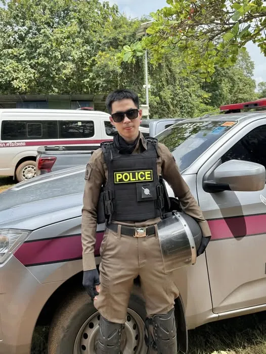 เลียแล้วให้มิด