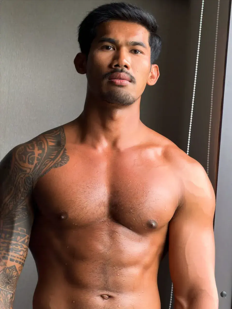 เลียแล้วให้มิด