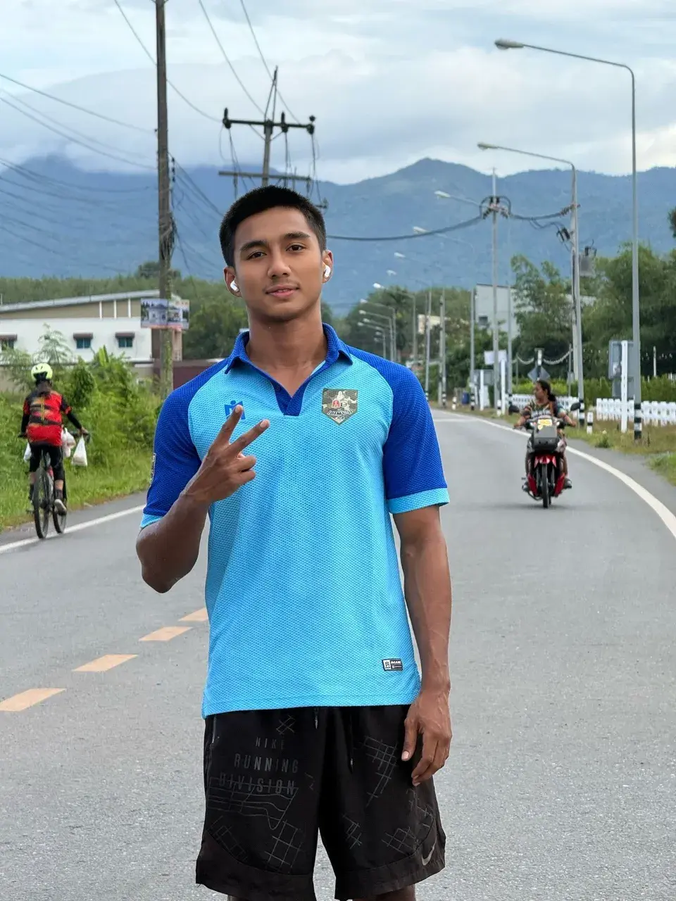 กรุบกรอบ