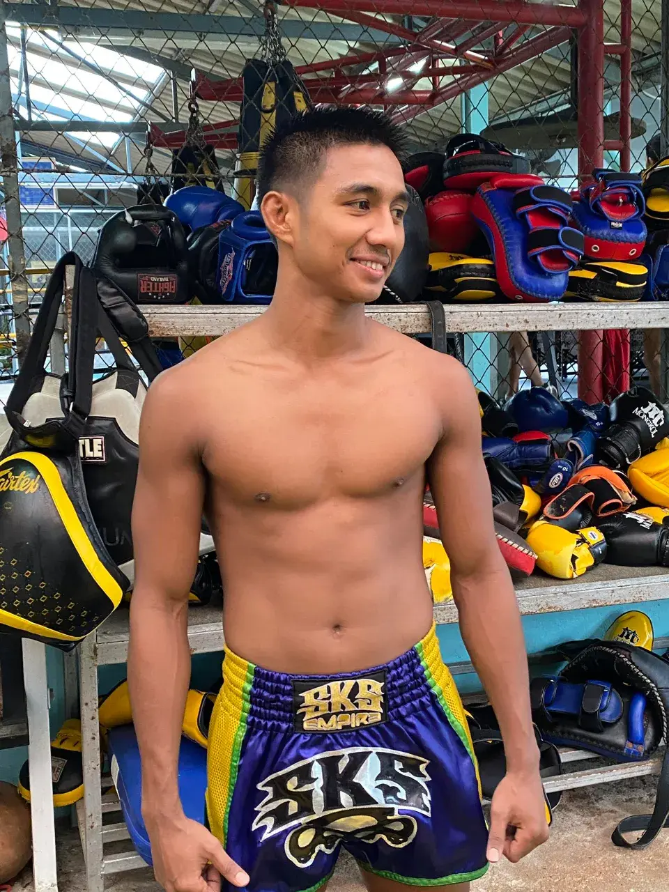 กรุบกรอบ