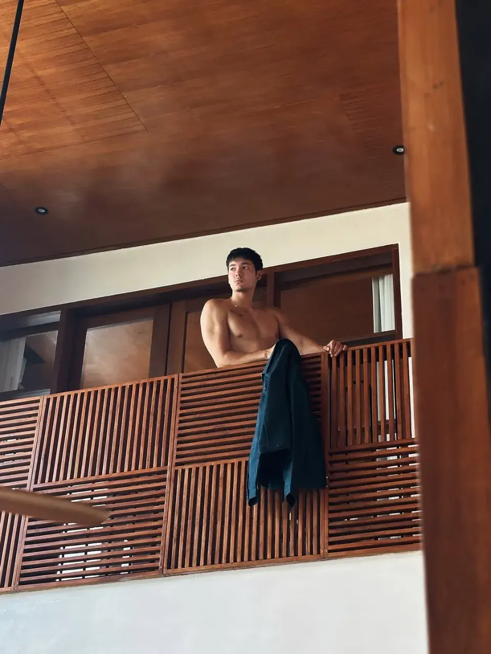 กรุบกรอบ