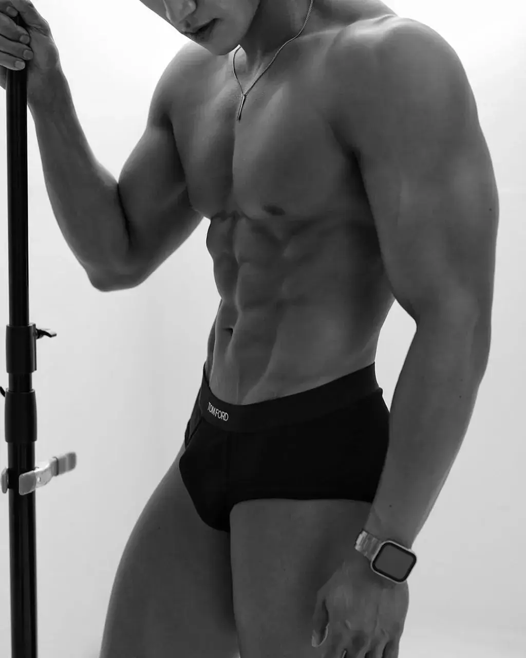 หนุ่มเกาหลีงานดี มีวาร์ป ( IG : _baron_0v0 )