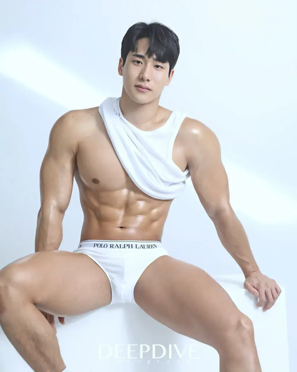 หนุ่มเกาหลีงานดี มีวาร์ป ( IG : khsccs )