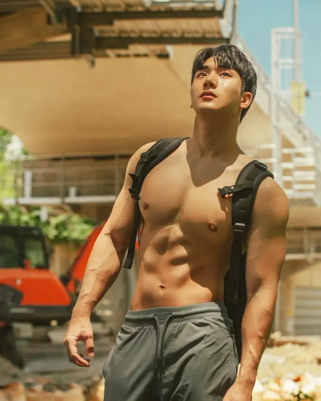 หนุ่มเกาหลีงานดี มีวาร์ป ( IG : khsccs )