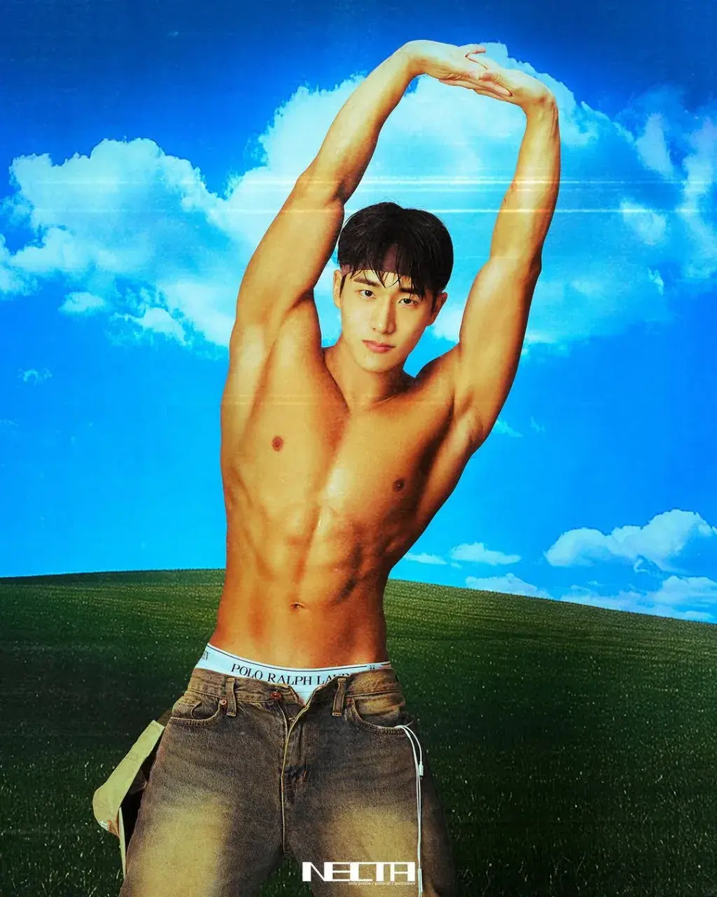 หนุ่มเกาหลีงานดี มีวาร์ป ( IG : khsccs )