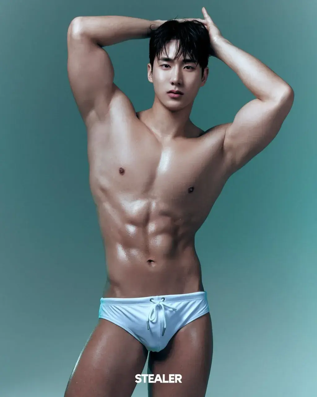 หนุ่มเกาหลีงานดี มีวาร์ป ( IG : khsccs )