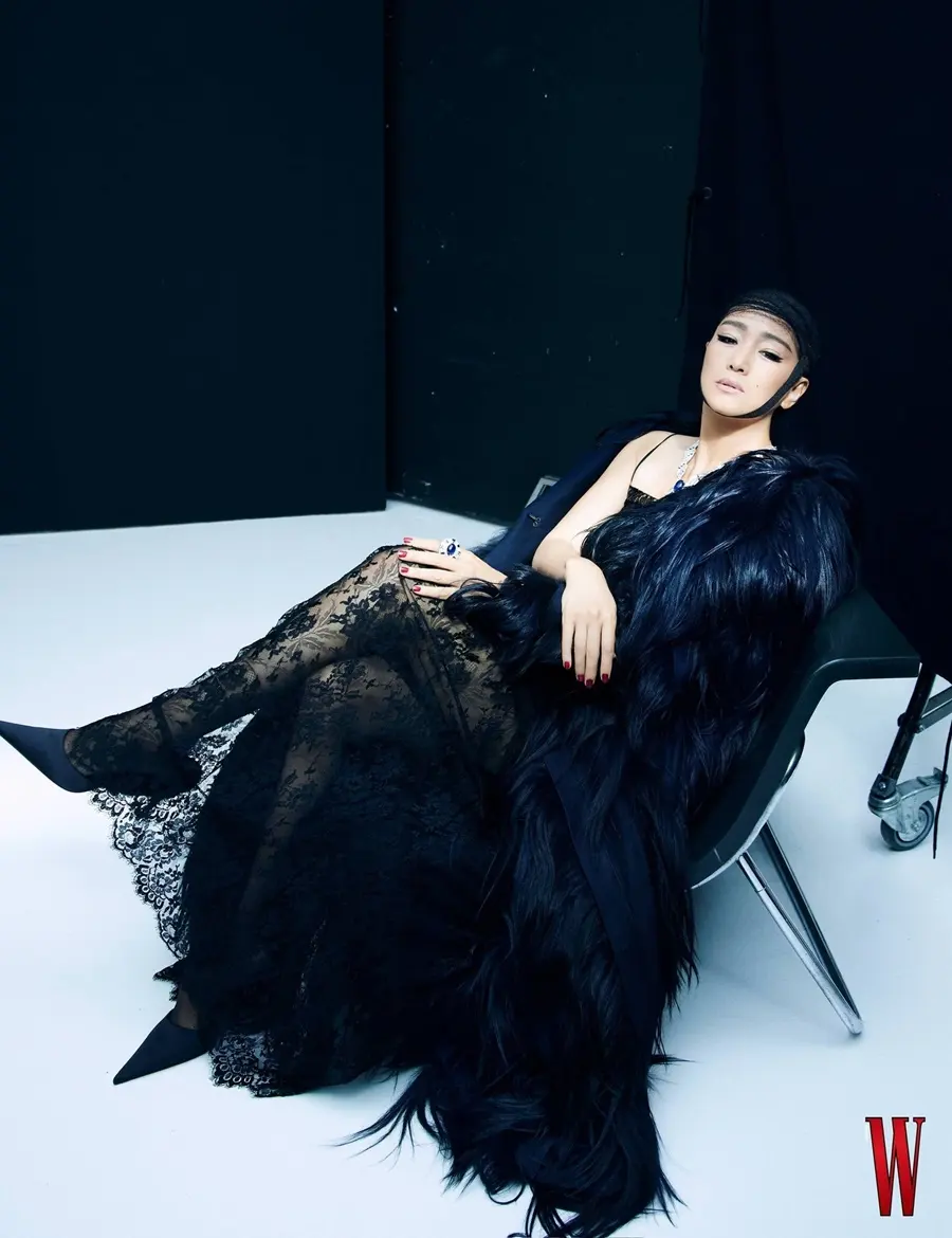 Gong Li @ W China September 2025