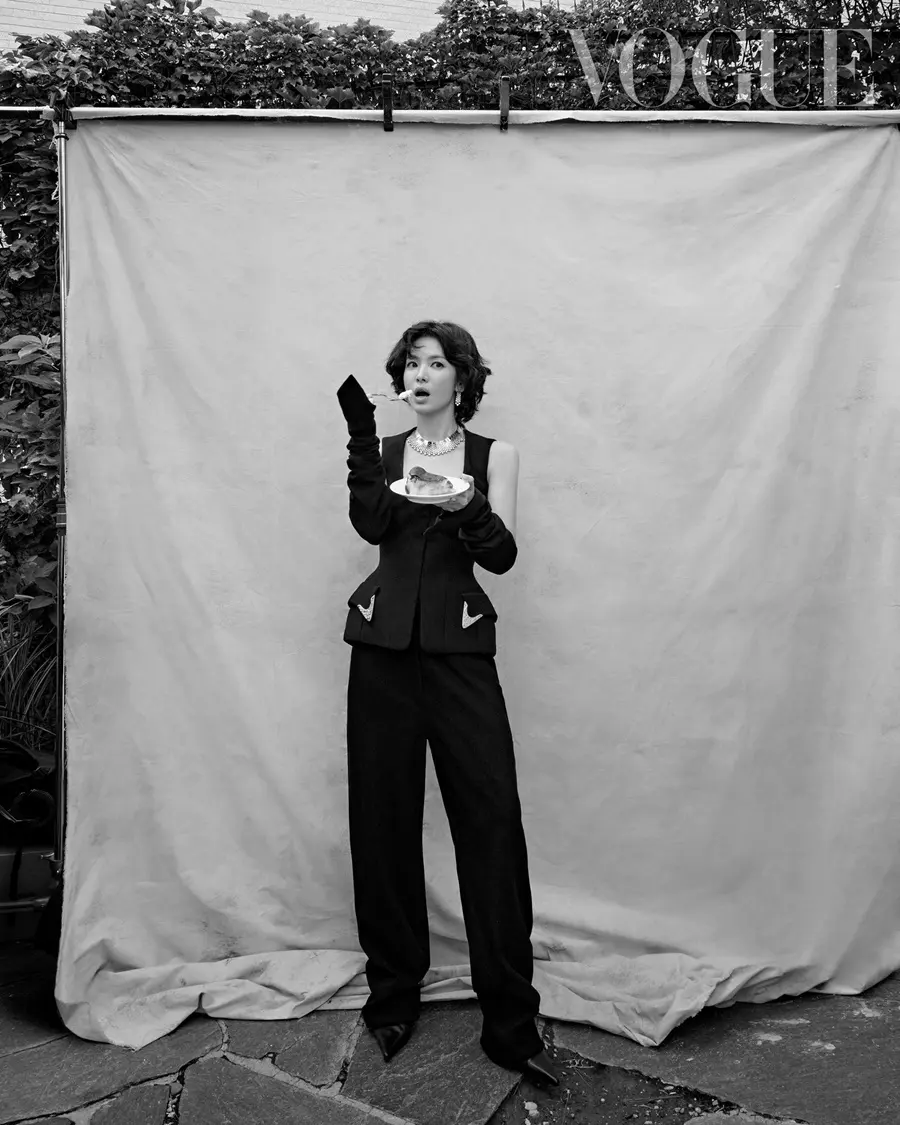 Song Hye Kyo @ VOGUE Taiwan October 2025