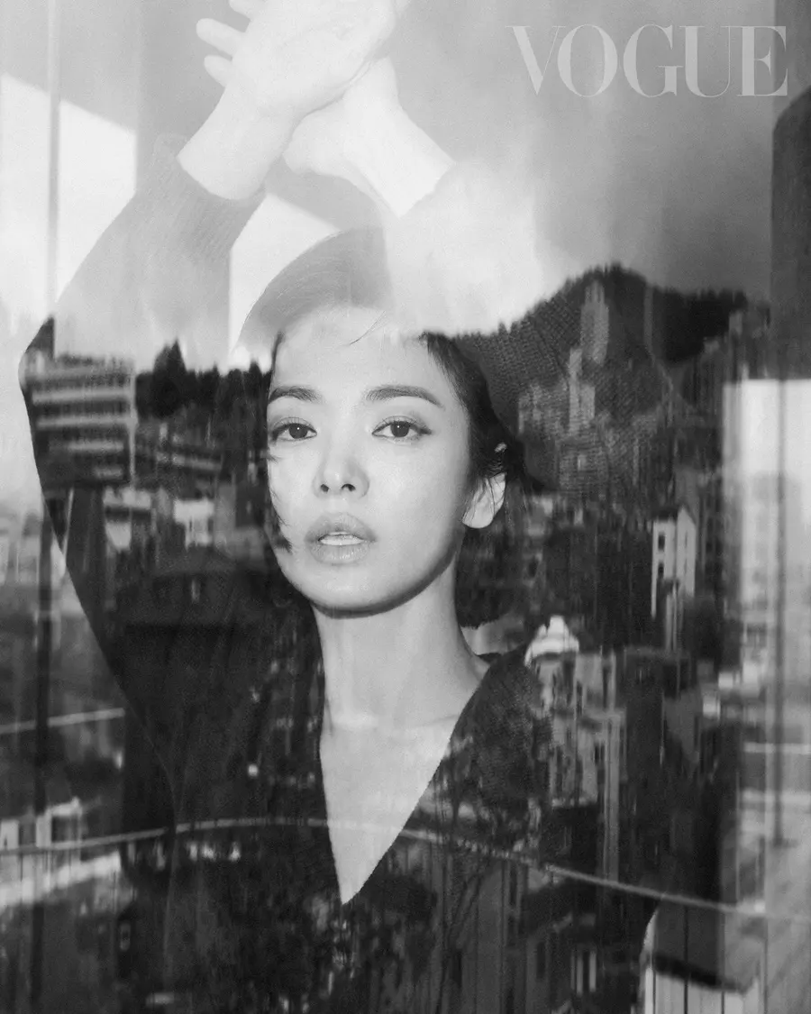 Song Hye Kyo @ VOGUE Taiwan October 2025