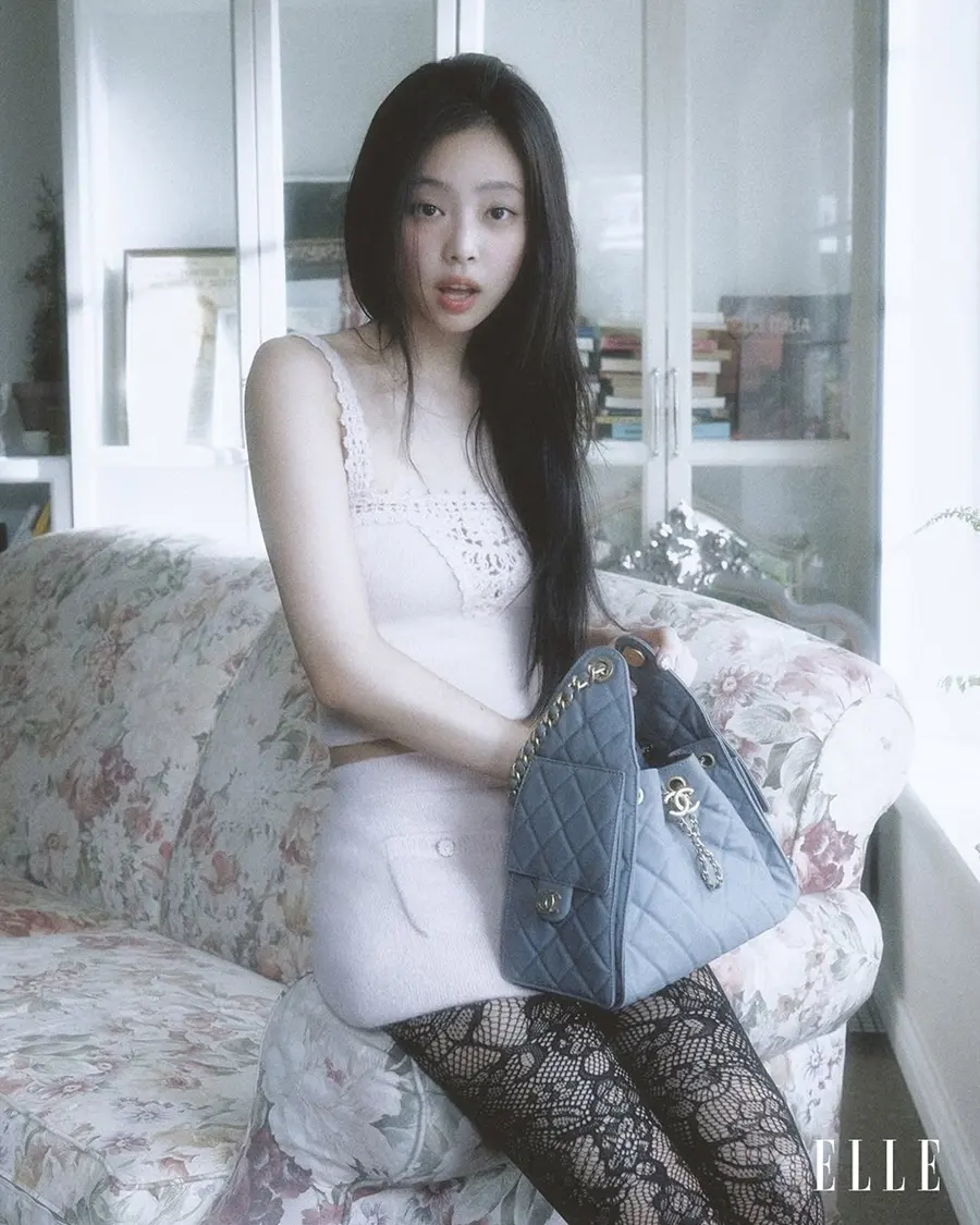 Jennie @ ELLE Mexico October 2025