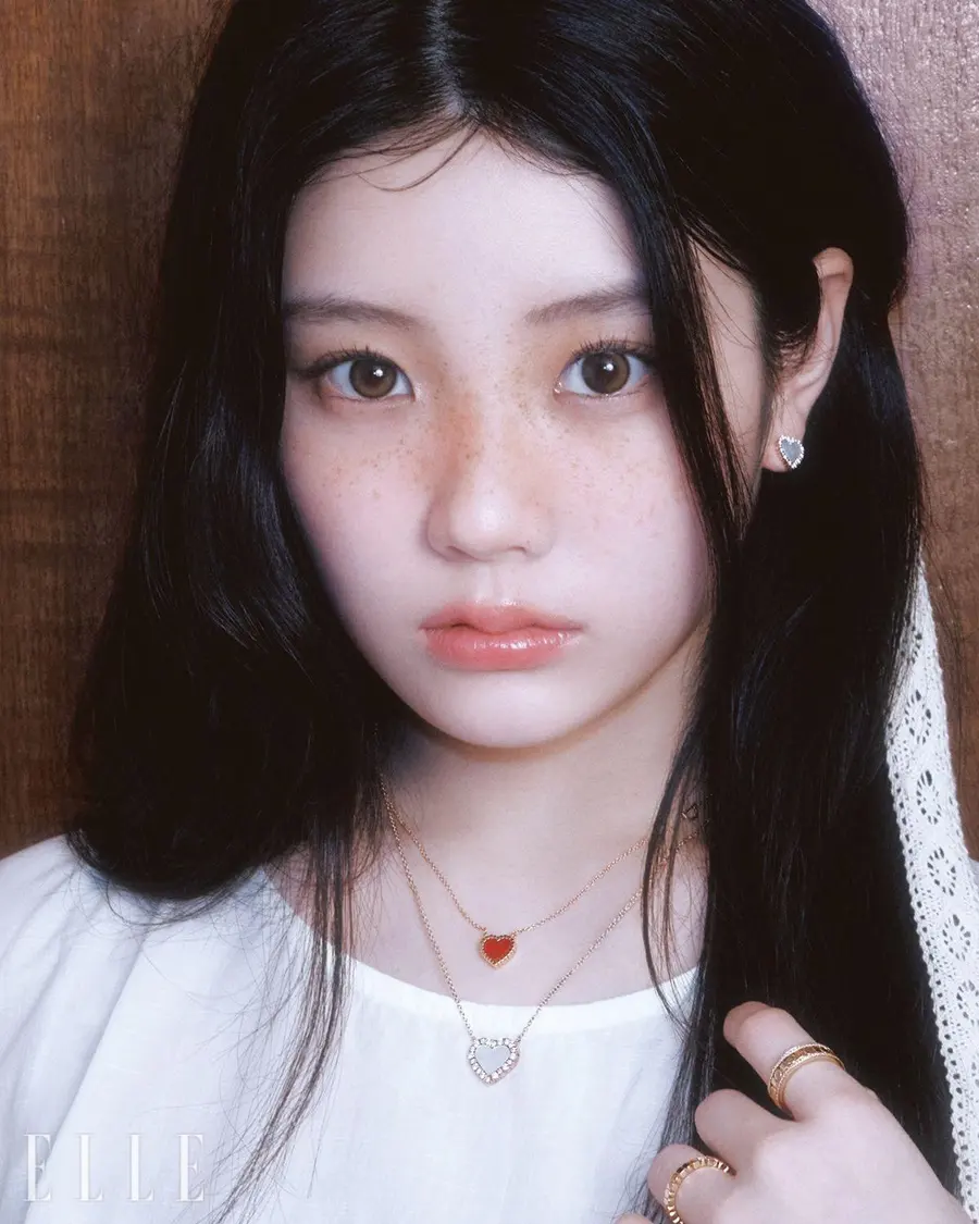 ILLIT @ ELLE Korea September 2025